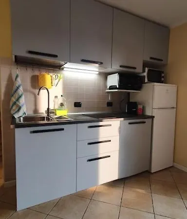 Ultimo Piano Con Terrazzo E Posto Auto